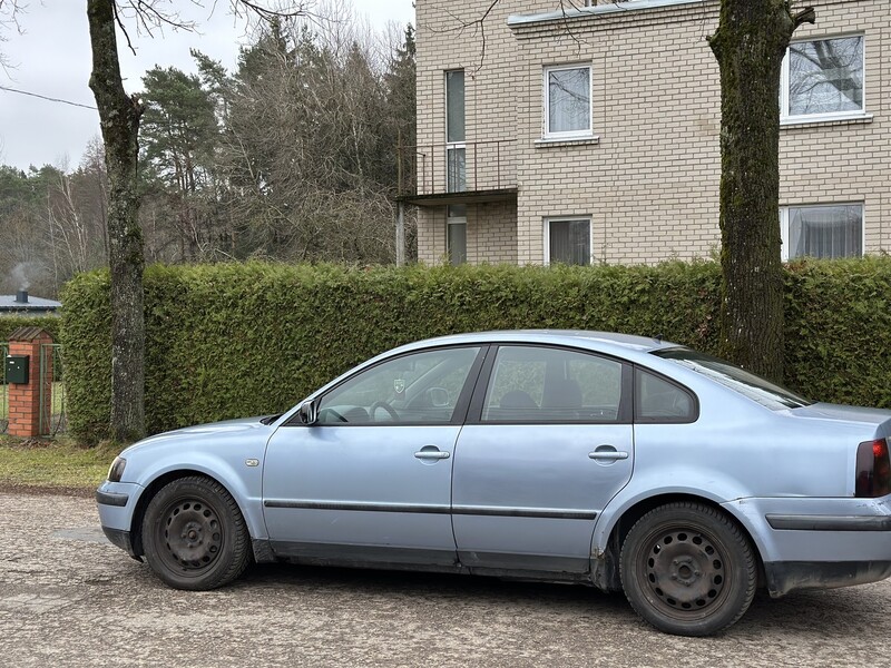 Фотография 9 - Volkswagen Passat 1997 г Седан