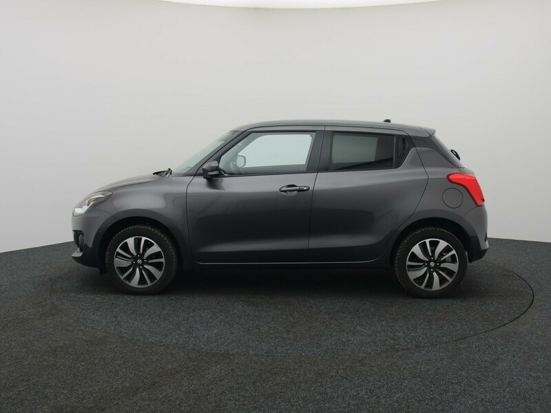 Photo 6 - Suzuki Swift 2018 y Hatchback