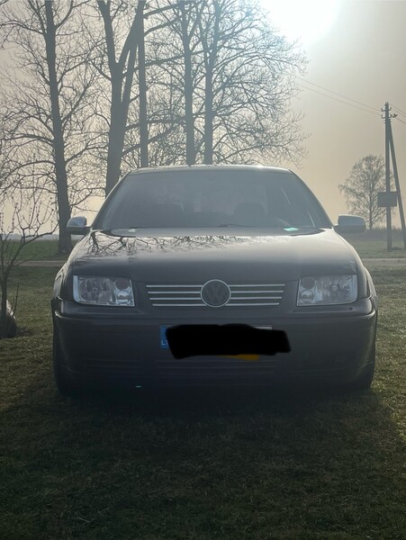 Photo 2 - Volkswagen Bora 2001 y Sedan