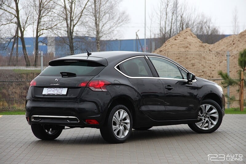 Photo 8 - Citroen DS4 2013 y Hatchback