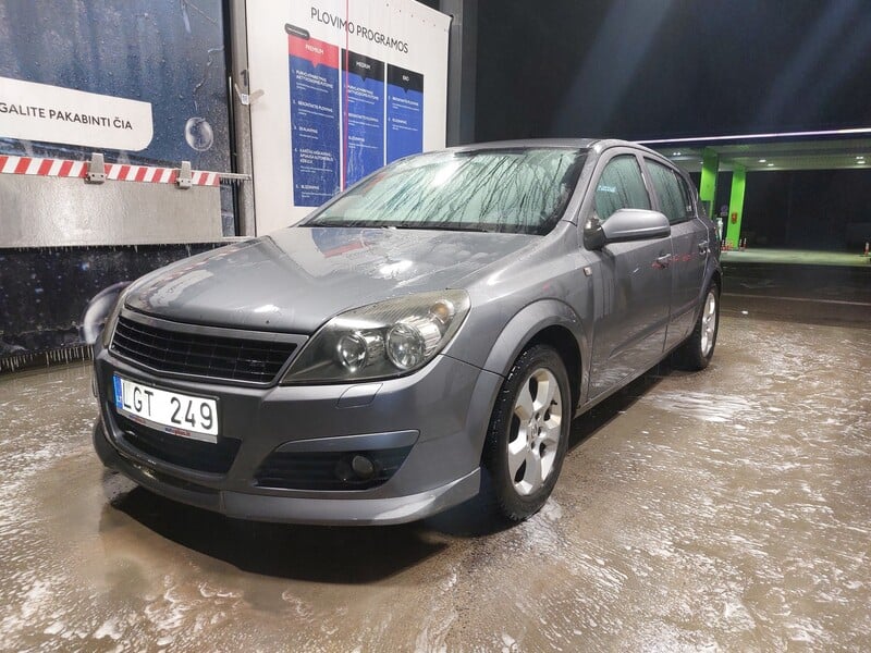 Фотография 1 - Opel Astra 2005 г Хэтчбек