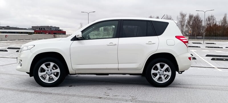 Nuotrauka 5 - Toyota RAV4 2011 m Visureigis / Krosoveris