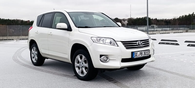 Nuotrauka 3 - Toyota RAV4 2011 m Visureigis / Krosoveris