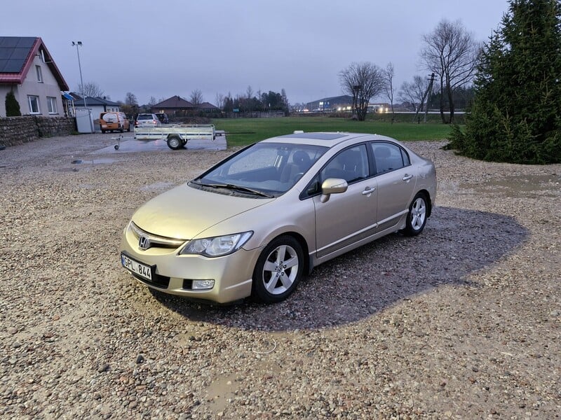 Photo 9 - Honda Civic 2008 y Hatchback