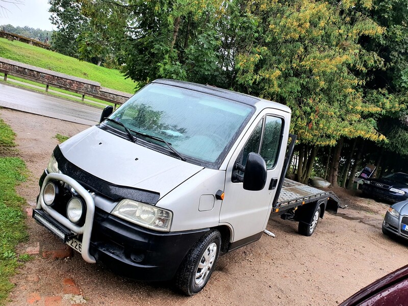 Photo 3 - Peugeot Boxer 2004 y Car transporter