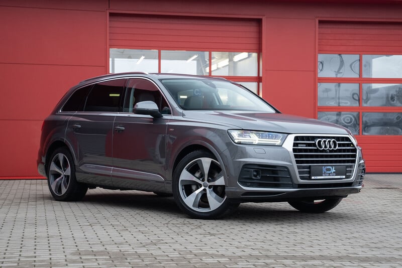 Photo 1 - Audi Q7 2016 y Off-road / Crossover