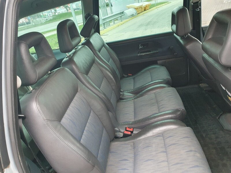 Photo 9 - Ford Galaxy 2004 y Van