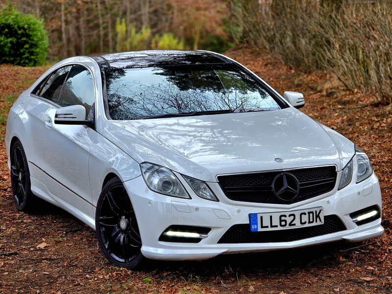 Photo 1 - Mercedes-Benz E 220 2012 y Coupe