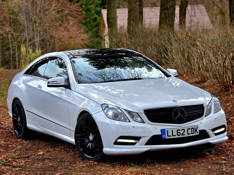 Photo 2 - Mercedes-Benz E 220 2012 y Coupe