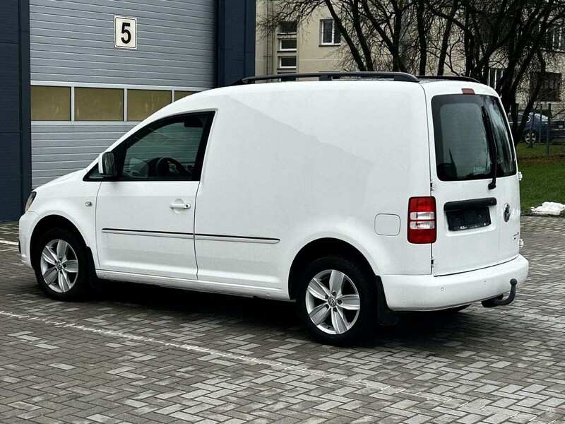 Фотография 9 - Volkswagen Caddy 2012 г Минивэн