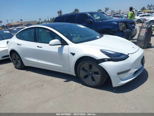 Photo 1 - Tesla Model 3 2021 y Sedan