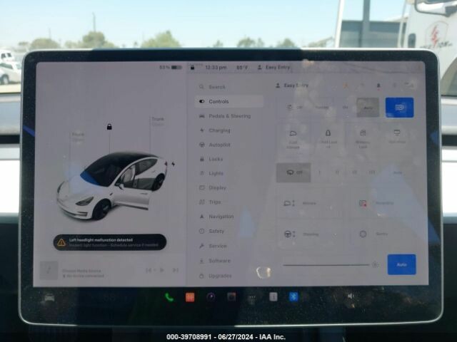 Photo 19 - Tesla Model 3 2021 y Sedan