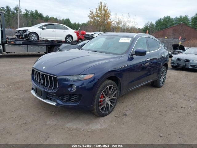 Photo 2 - Maserati Levante 2017 y Off-road / Crossover