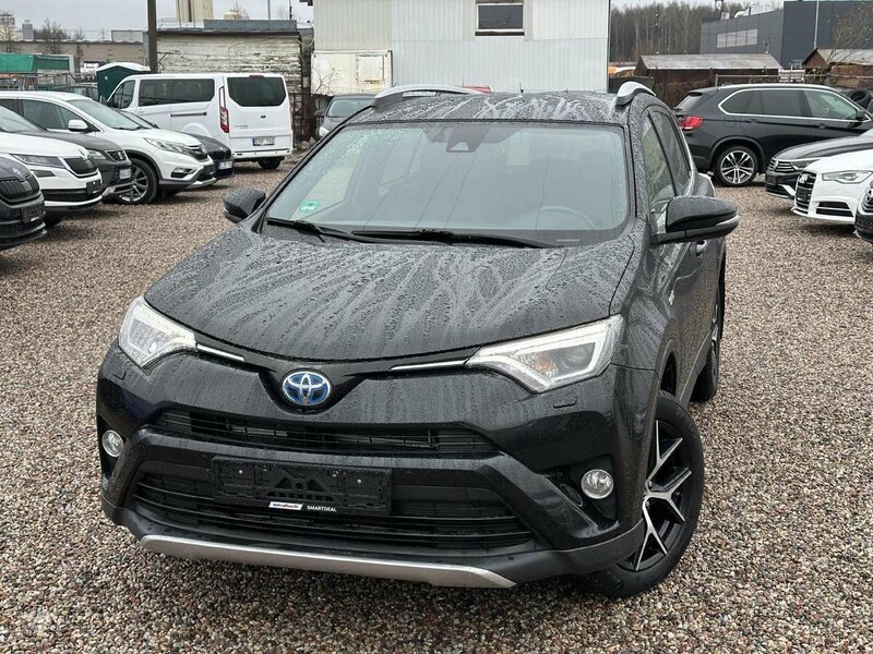 Photo 1 - Toyota RAV4 2016 y Off-road / Crossover