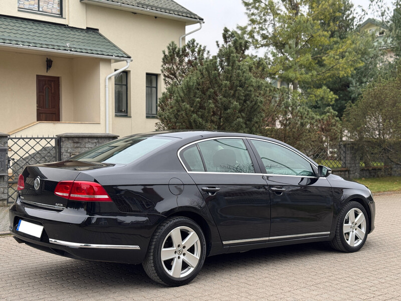 Photo 5 - Volkswagen Passat 2012 y Sedan