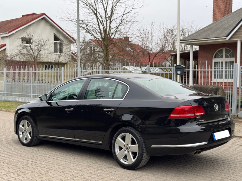 Photo 6 - Volkswagen Passat 2012 y Sedan