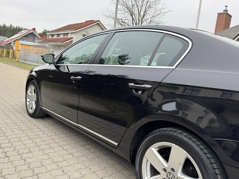 Photo 8 - Volkswagen Passat 2012 y Sedan