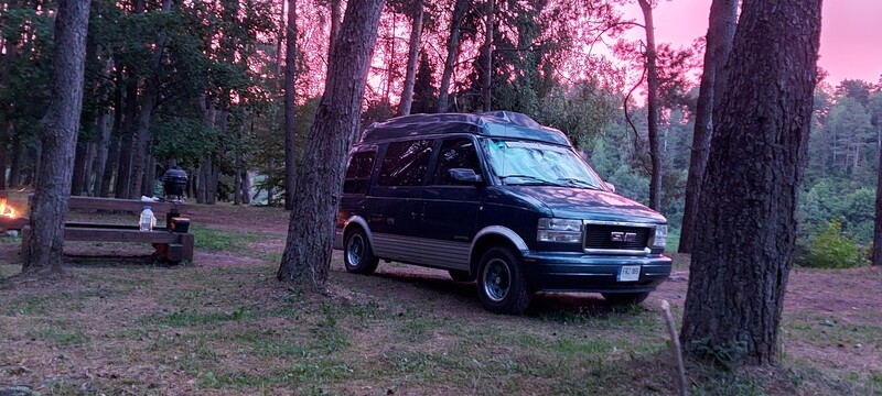 Photo 2 - Gmc Safari 1995 y Minibus