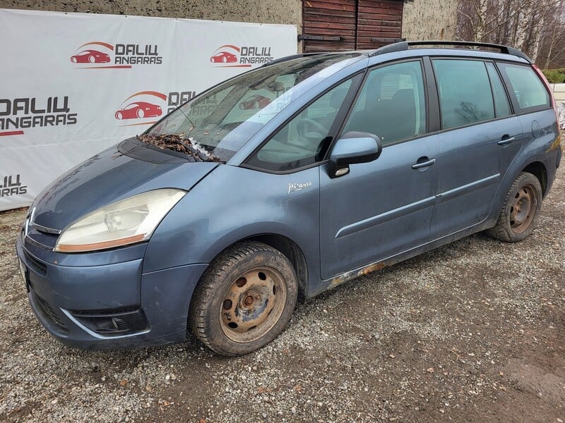 Photo 1 - Citroen C4 Picasso 2007 y parts