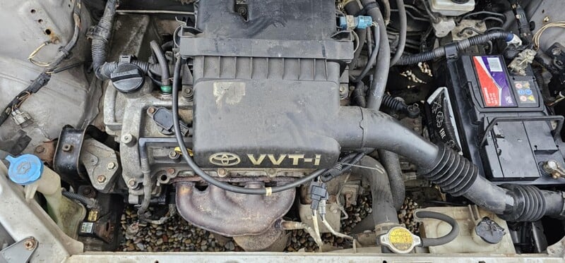 Photo 5 - Toyota Yaris I VVT-i 2003 y parts