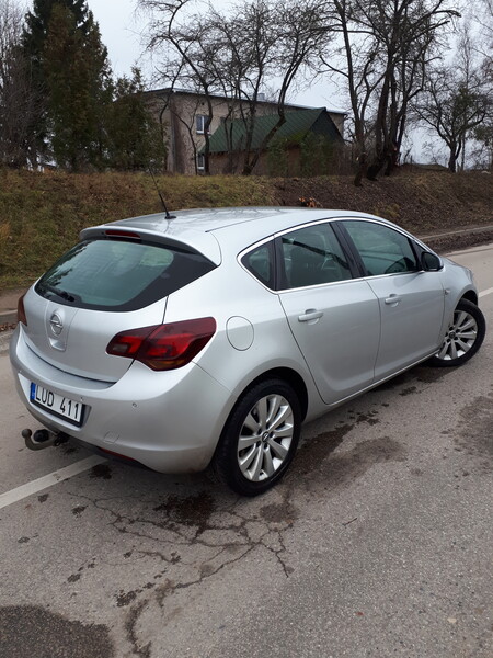 Photo 4 - Opel Astra 2011 y Hatchback