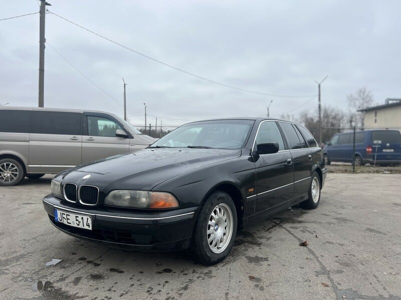 Фотография 1 - Bmw 520 E39 1999 г