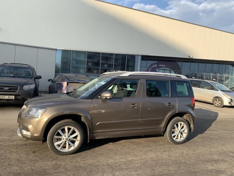 Photo 1 - Skoda Yeti 2014 y Off-road / Crossover