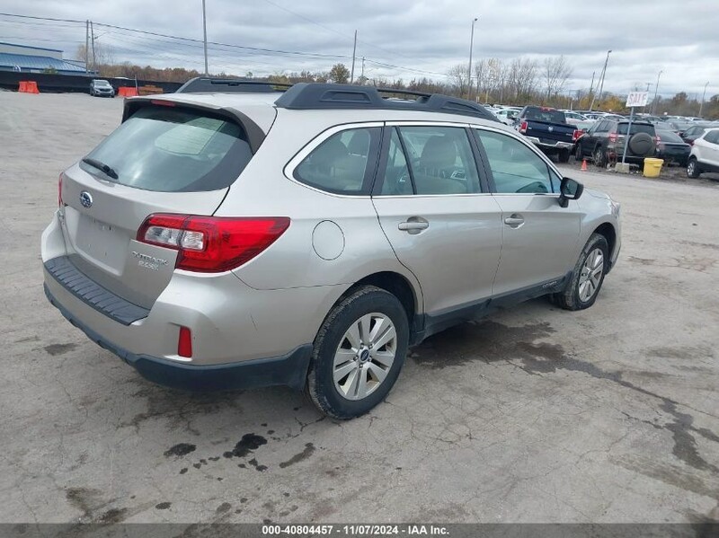 Photo 5 - Subaru OUTBACK 2017 y Wagon