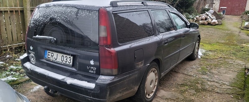 Nuotrauka 2 - Volvo V70 2000 m Universalas