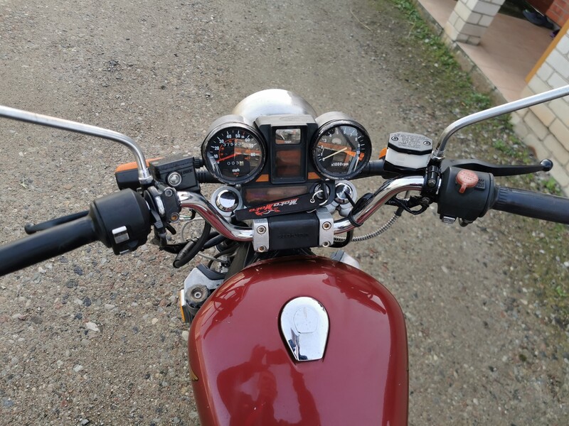 Nuotrauka 8 - Honda Magna 1982 m Čioperis / Cruiser / Custom motociklas