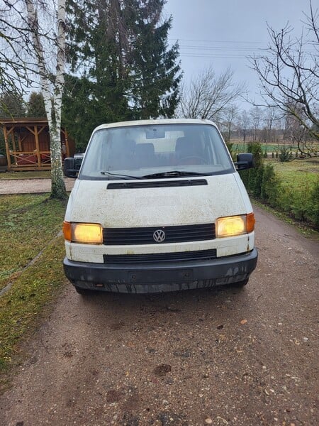 Photo 2 - Volkswagen Transporter 1995 y Heavy minibus