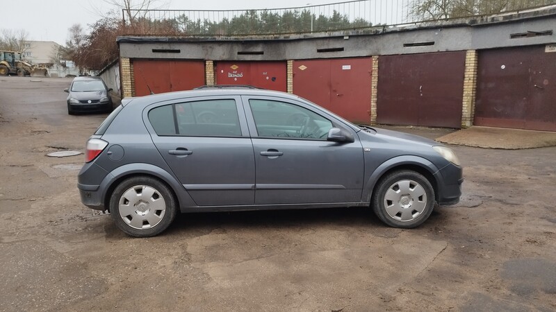 Photo 2 - Opel Astra H 2006 y