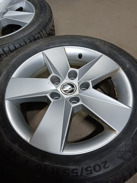 Photo 4 - Skoda light alloy R16 rims