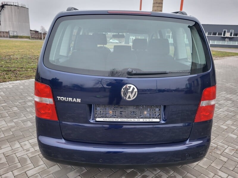 Фотография 4 - Volkswagen Touran 2006 г Минивэн