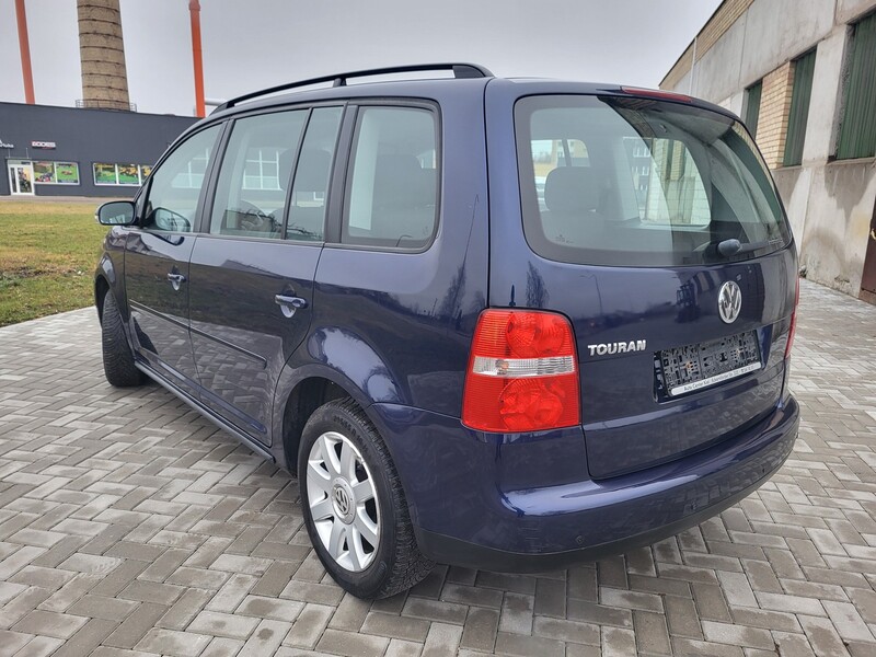 Фотография 5 - Volkswagen Touran 2006 г Минивэн