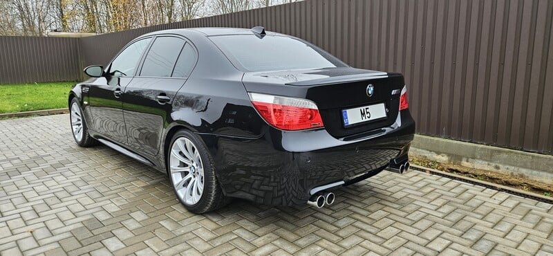 Nuotrauka 3 - Bmw M5 2006 m Sedanas