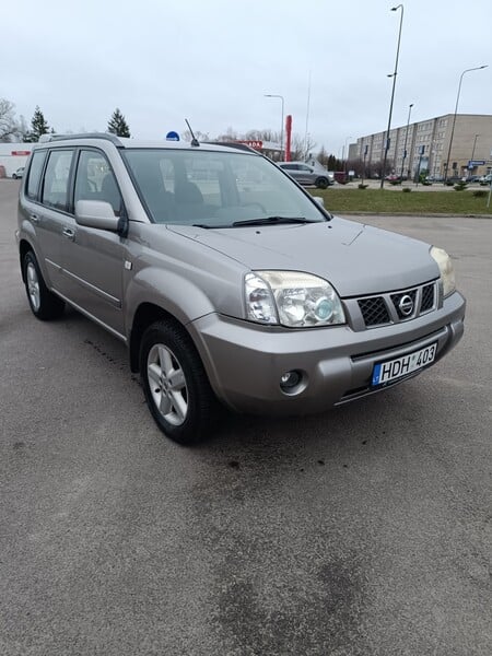 Photo 4 - Nissan X-Trail 2004 y Off-road / Crossover