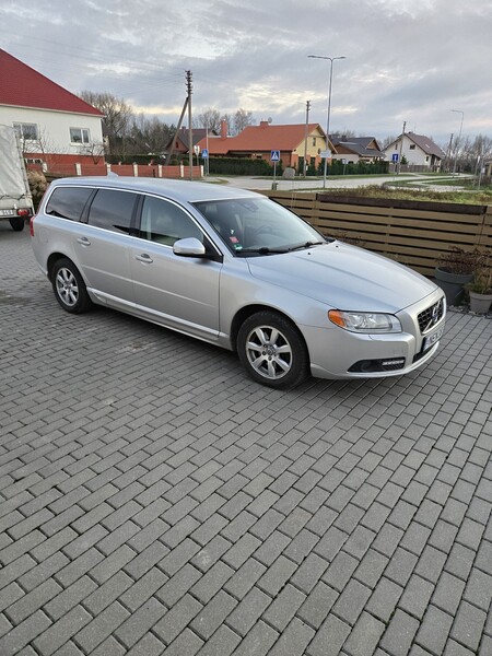 Photo 4 - Volvo V70 D3 2013 y