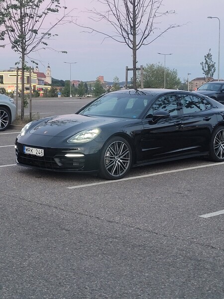 Photo 17 - Porsche Panamera 2021 y Hatchback