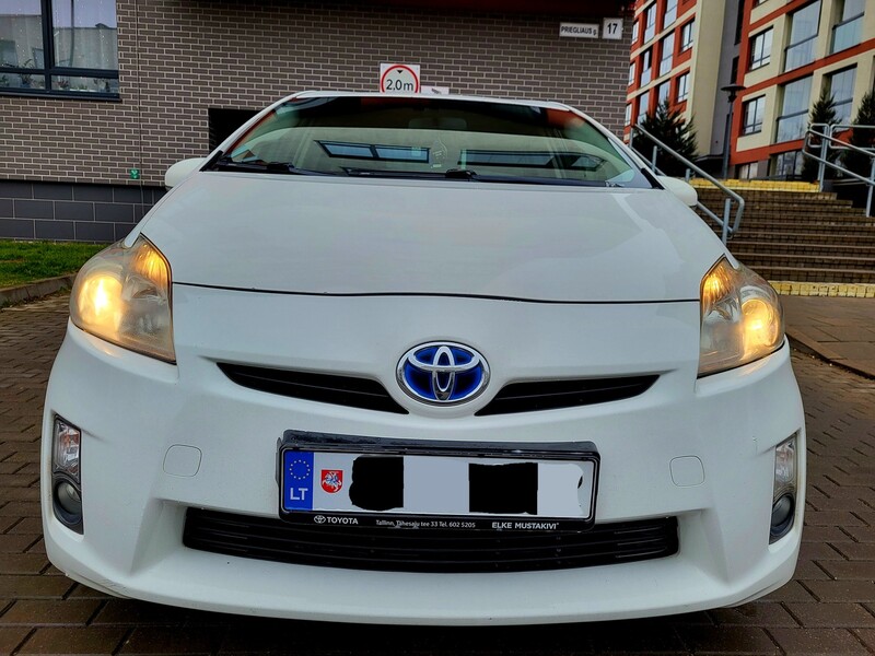 Nuotrauka 8 - Toyota Prius 2011 m Hečbekas