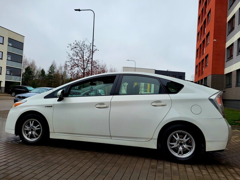 Nuotrauka 6 - Toyota Prius 2011 m Hečbekas