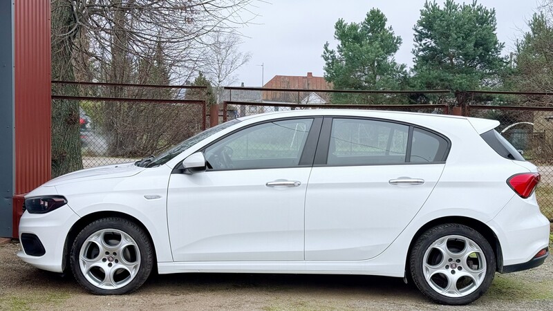 Photo 7 - Fiat Tipo 2016 y Hatchback