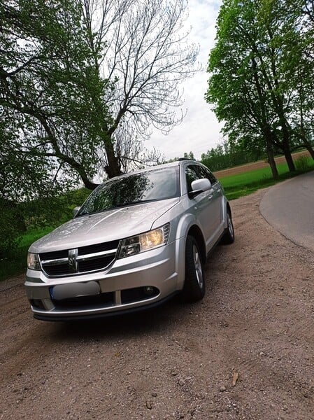 Photo 1 - Dodge Journey 2010 y Off-road / Crossover