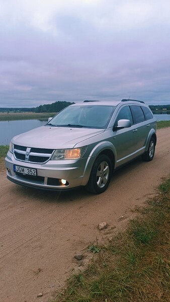 Photo 2 - Dodge Journey 2010 y Off-road / Crossover