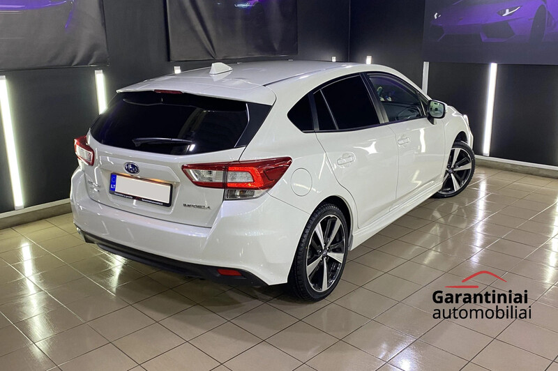 Photo 2 - Subaru Impreza 2019 y Hatchback