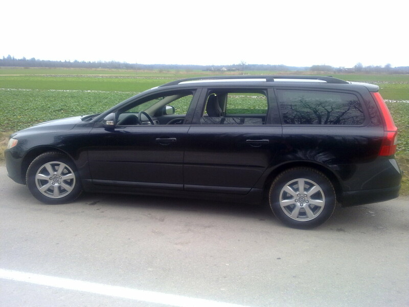 Photo 1 - Volvo V70 2009 y Wagon