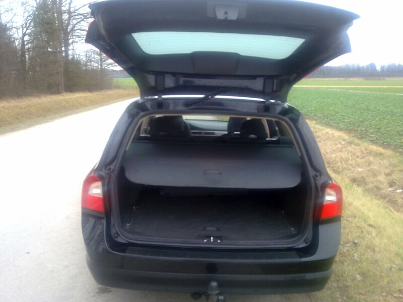 Photo 8 - Volvo V70 2009 y Wagon