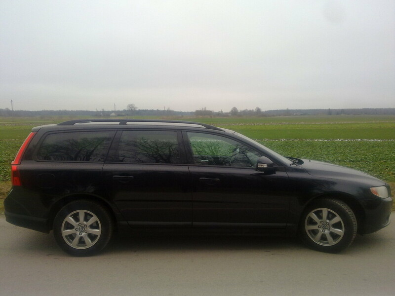 Photo 2 - Volvo V70 2009 y Wagon