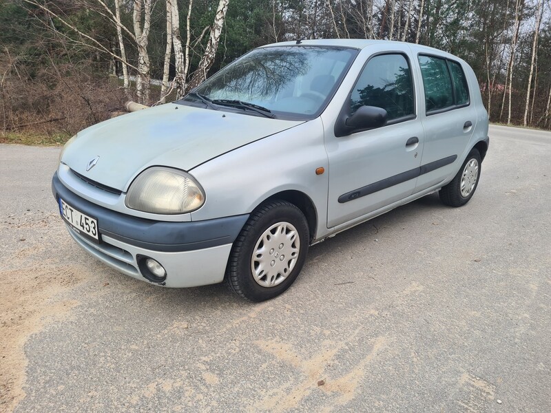 Фотография 3 - Renault Clio 1998 г Хэтчбек