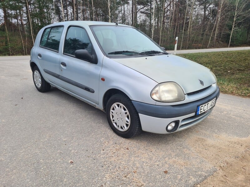 Фотография 1 - Renault Clio 1998 г Хэтчбек